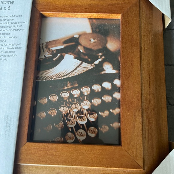 3/$15 NWT JCPenny Home Collection 4x6 pic, solid hardwood frame.Hang or tabletop - Picture 5 of 6